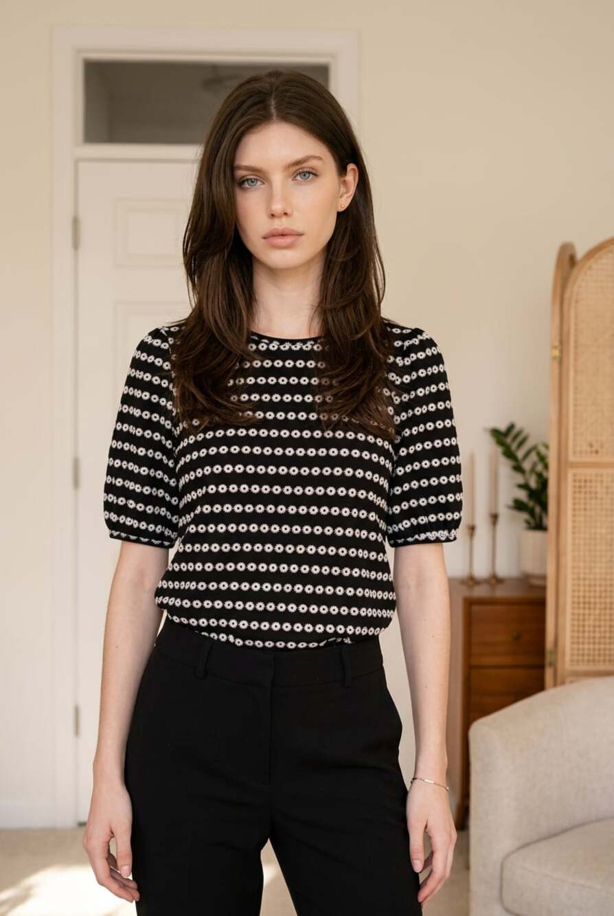 Ann Taylor Black and White Daisy Embroidered Puff Sleeve Top Size S